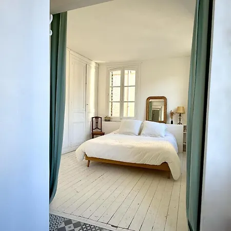 Albertine - Beautiful Family With Exterior Holiday home