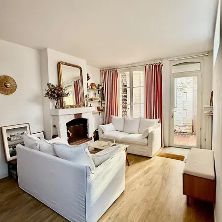 Albertine - Beautiful Family With Exterior בית נופש *