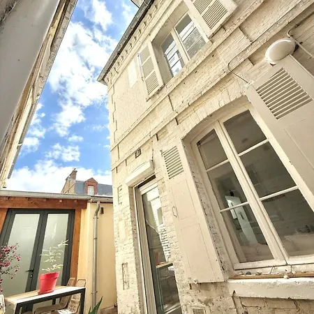 Albertine - Beautiful Family With Exterior Holiday home