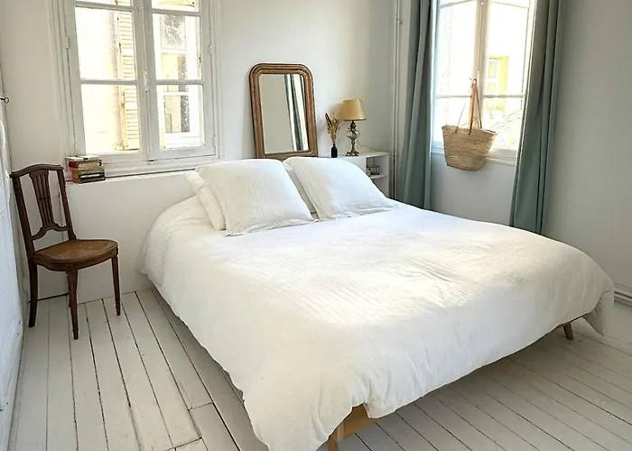 Albertine - Beautiful Family With Exterior * Trouville-sur-Mer